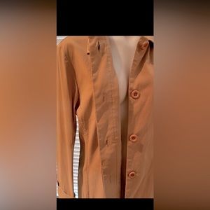 Lightweight Trench Coat - Perfect for Travel!